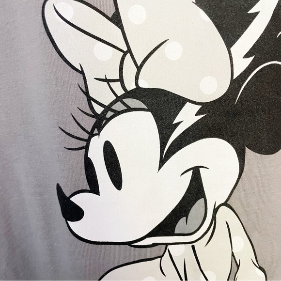 NWT Disney Women’s Gray Minnie Short Sleeve Crewneck Cotton Tee Size XXL - Picture 6 of 7